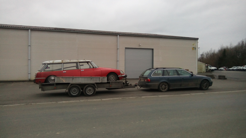 Illustration for article titled Yesterday I really did buy a project car...